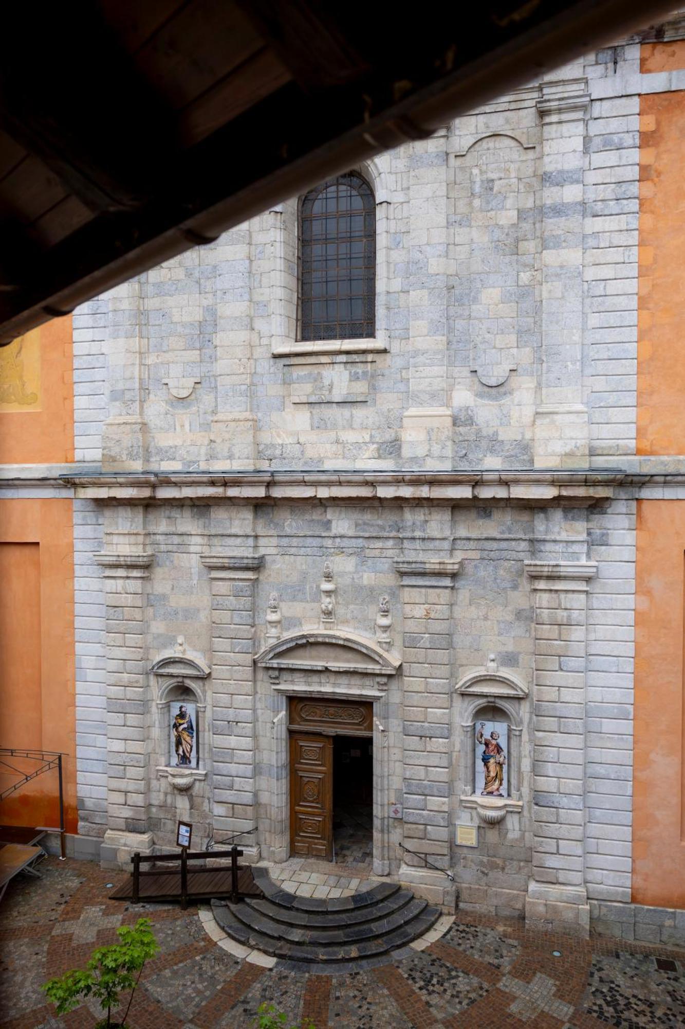 Apartamento T2 Au Coeur Du Centre Historique De Briancon #5 Exterior foto