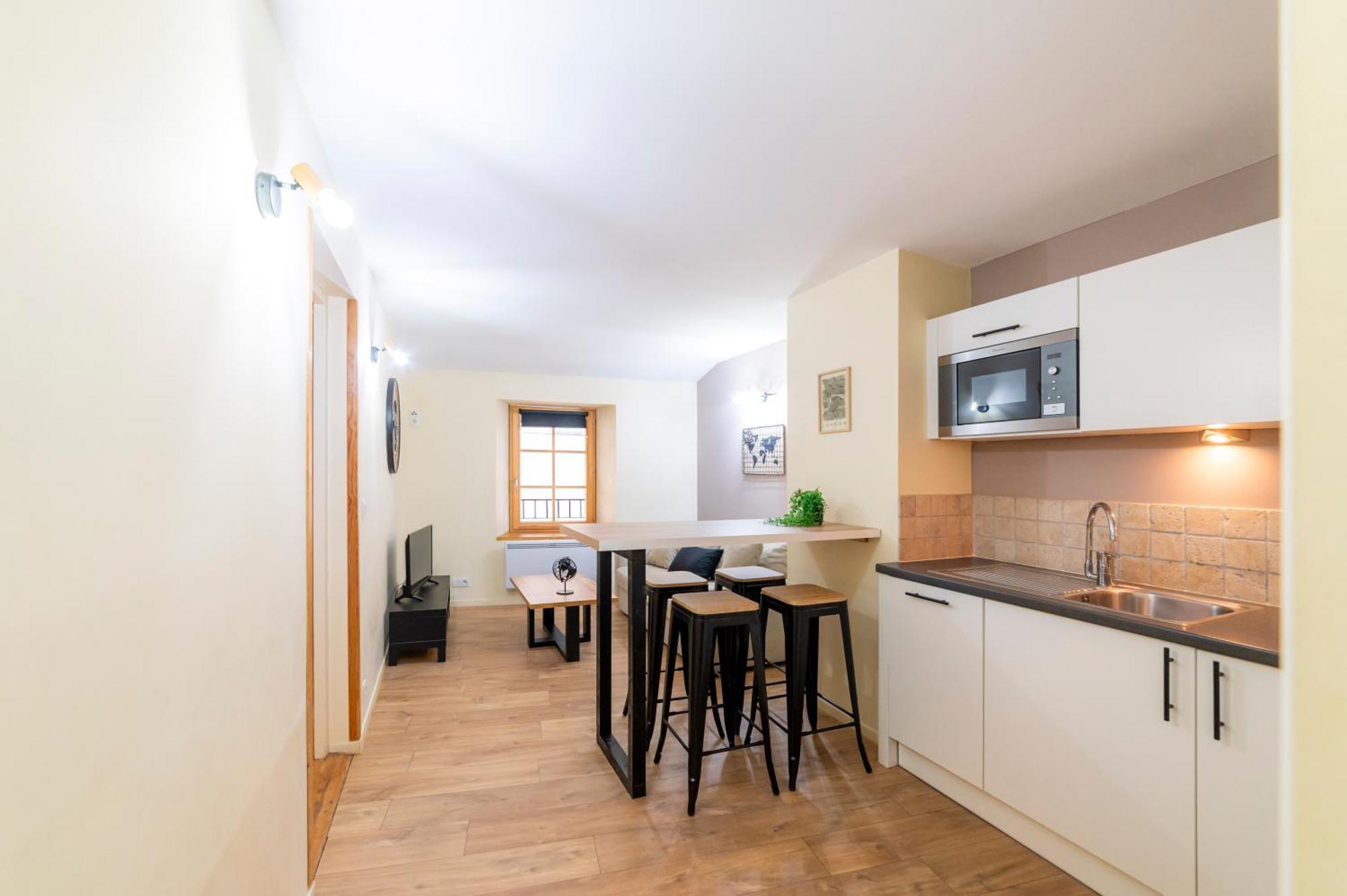 Apartamento T2 Au Coeur Du Centre Historique De Briancon #5 Exterior foto